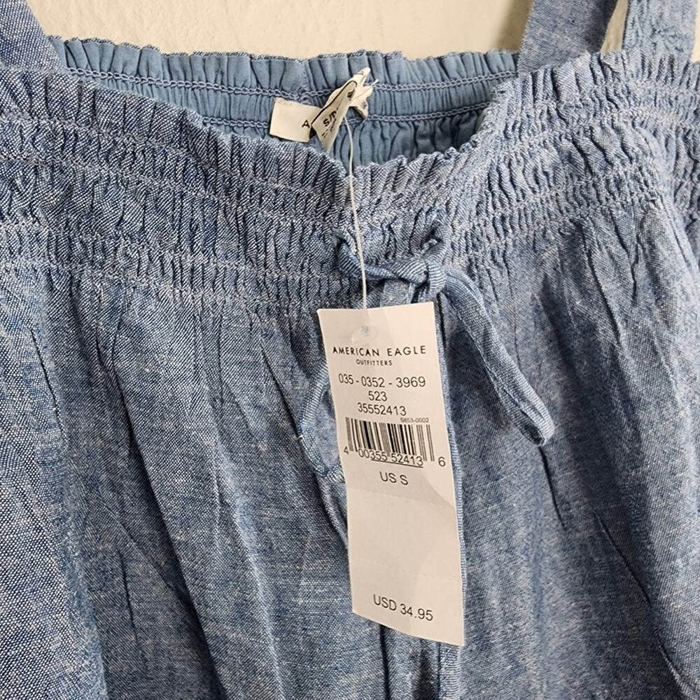 American Eagle Blue Denim Chambray Floral Embroidered Crop Top NWT Small - Picture 2 of 10